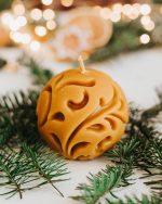 Świeca z wosku pszczelego - kula wzór